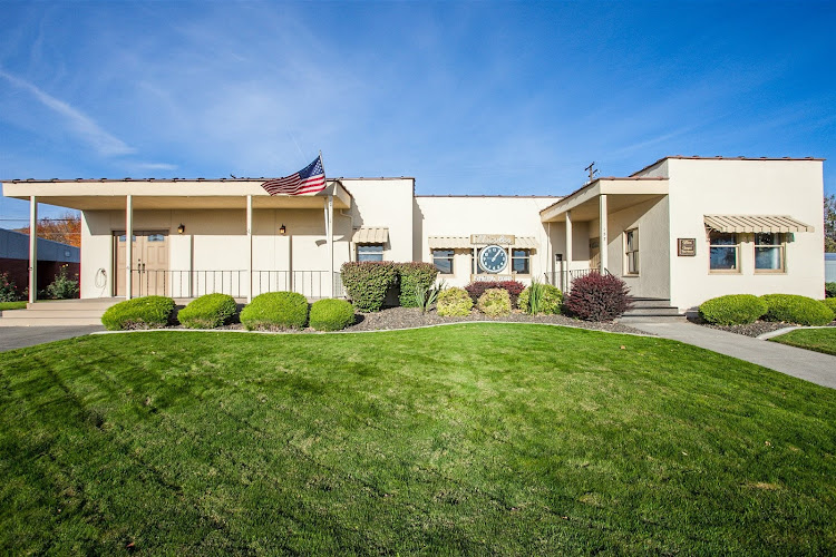 funeral home near me Nicoles Funeral Home