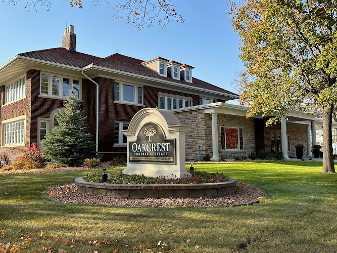 funeral home near me Oakcrest Funeral Services