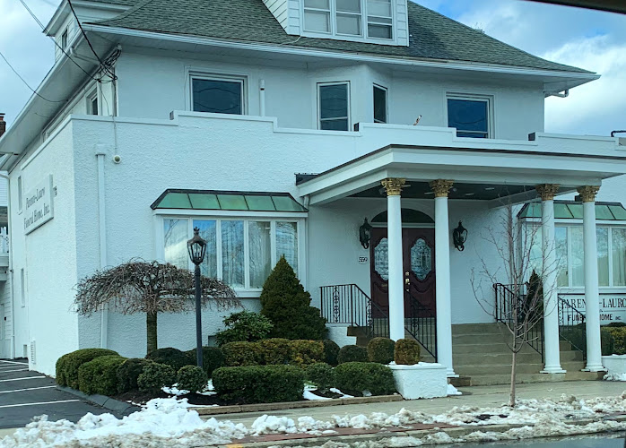 funeral home near me Parente Funeral Home