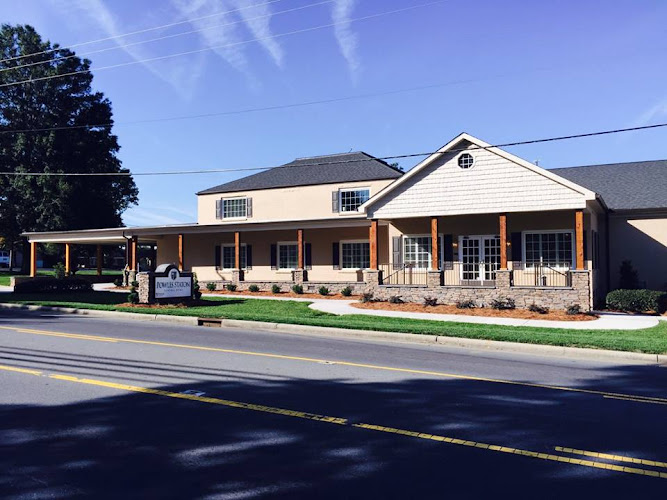 funeral home near me Powles Staton Funeral Home