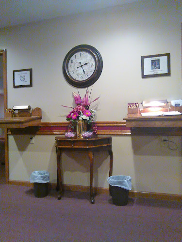 funeral home near me Putnam-Reed Funeral Home
