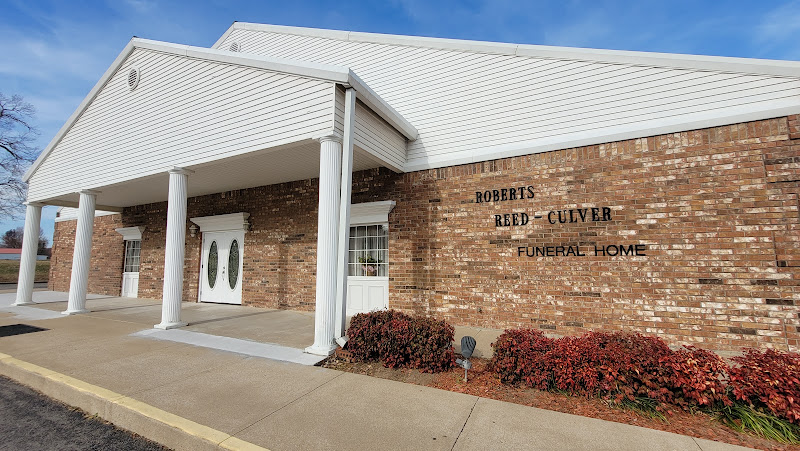 funeral home near me Roberts & Hart Funeral Homes - Stilwell