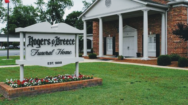 funeral home near me Rogers & Breece Funeral Home