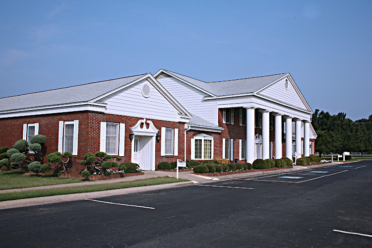 funeral home near me Roller-Mcnutt Funeral Home