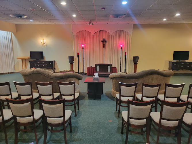 funeral home near me Sagrada Familia Funeral Home