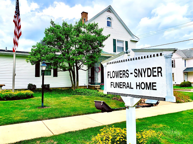 funeral home near me Snyder Funeral Homes, Flowers Chapel