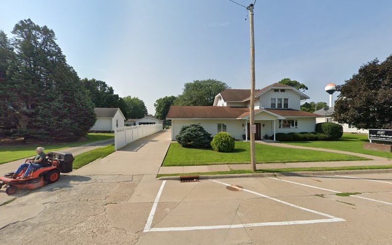 funeral home near me Snyder & Hollenbaugh Funeral & Cremation Services