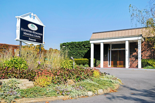 funeral home near me Stanetsky-Hymanson Memorial Chapel