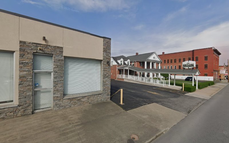 funeral home near me Tomblyn Funeral Home