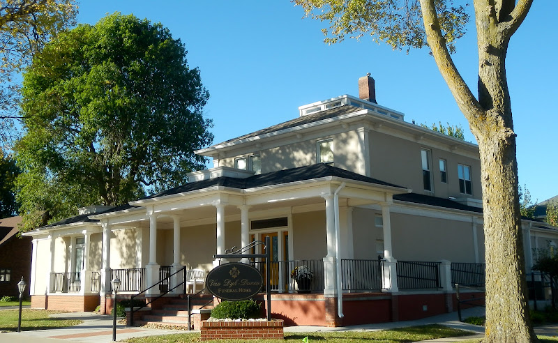 funeral home near me Van Dyk-Duven Funeral Home