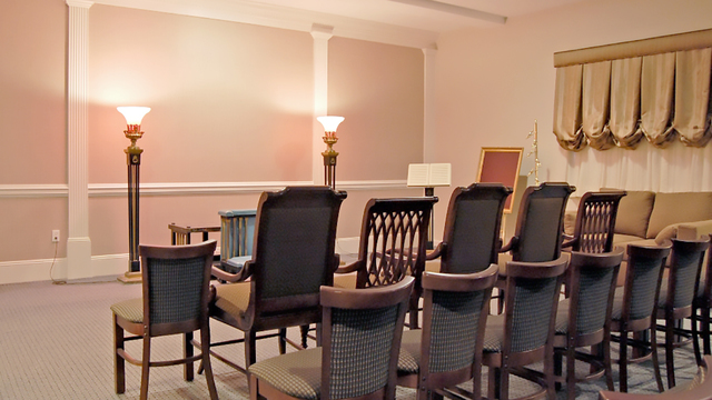 funeral home near me Virginia Funeral Chapel