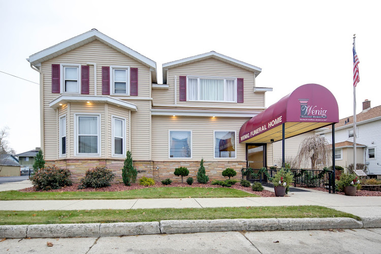 funeral home near me Wenig Funeral Homes